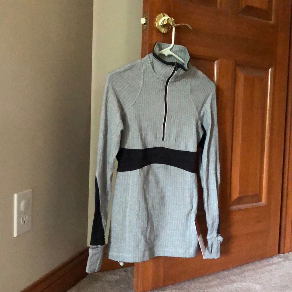 Lululemon Full-Tilt Pullover